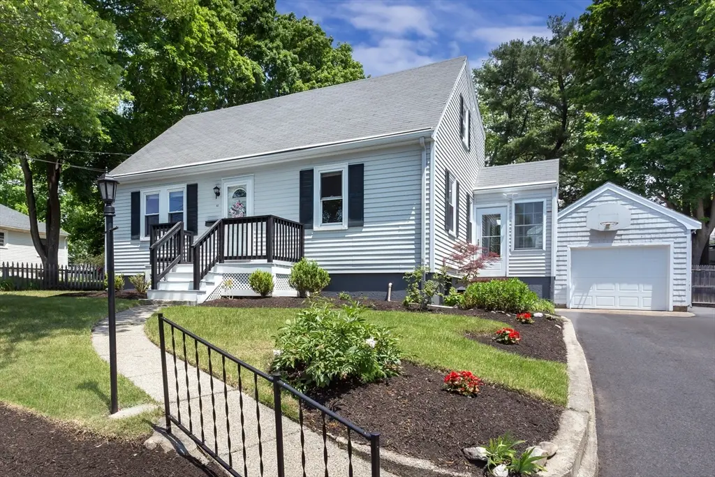 92 Hawthorn, Westwood, MA 02090 - #1