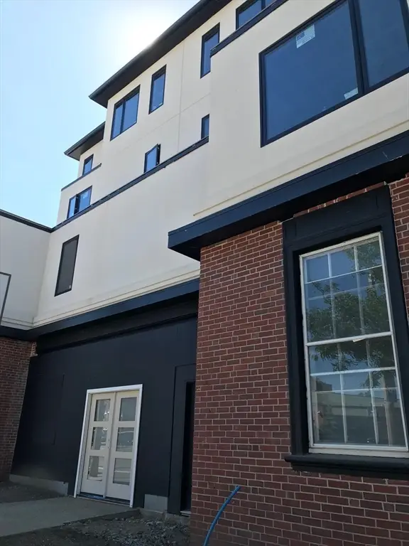 979 Main St #4, Walpole, MA 02081 - #3