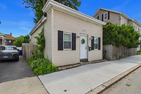 615 Robeson St, Fall River, MA 02720