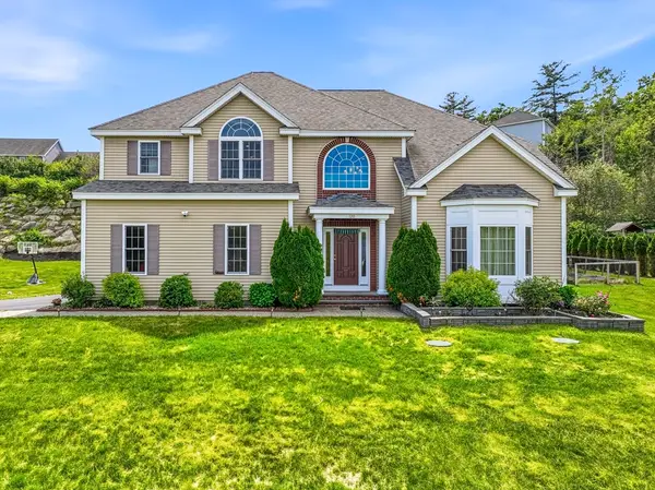 120 Mohawk Path, Holliston, MA 01746