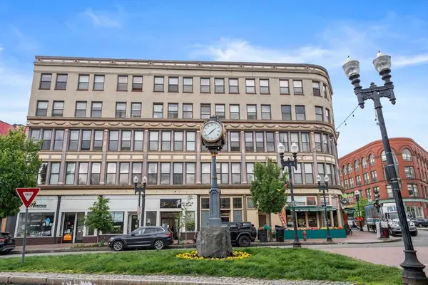 7 Central Square #401, Lynn, MA 01901