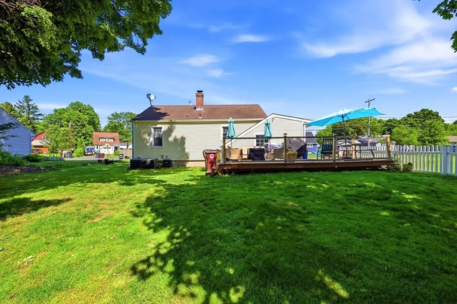 96 Pine St, Westfield, MA 01085 - #3