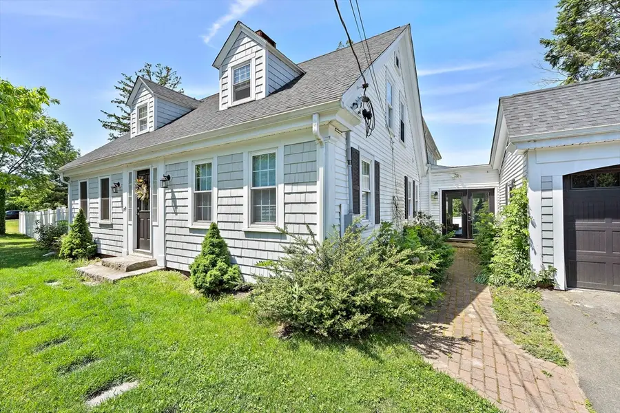 139 Washington Street, East Bridgewater, MA 02333 - #2