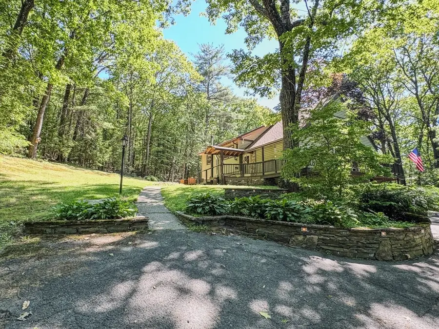 70 Lovers Lane, Greenfield, MA 01301 - #3