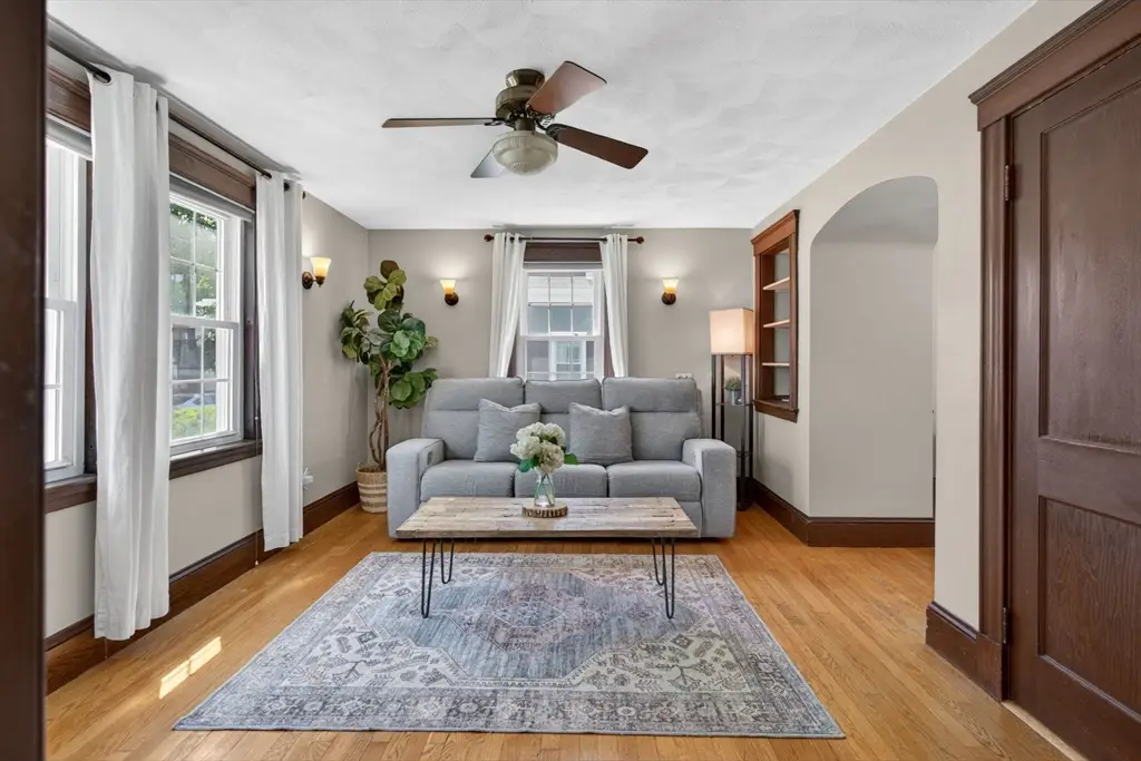25 Pleasant St., Saugus, MA 01906 - #1