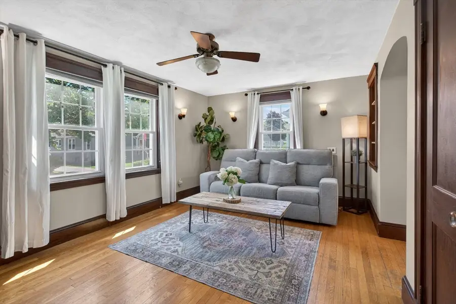 25 Pleasant St., Saugus, MA 01906 - #3