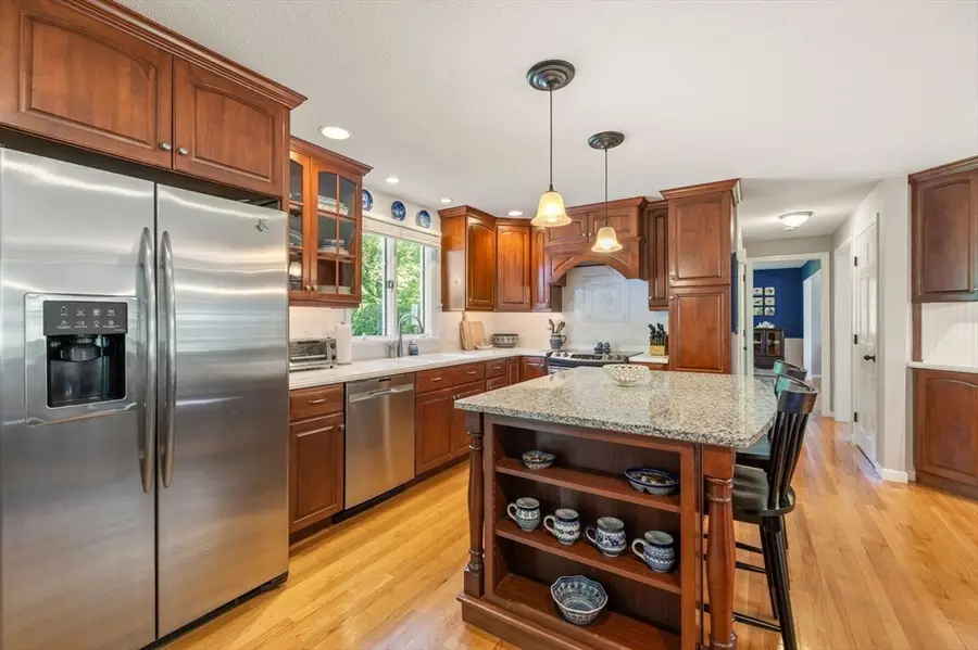 279 Main Street, Wilbraham, MA 01095 - #3