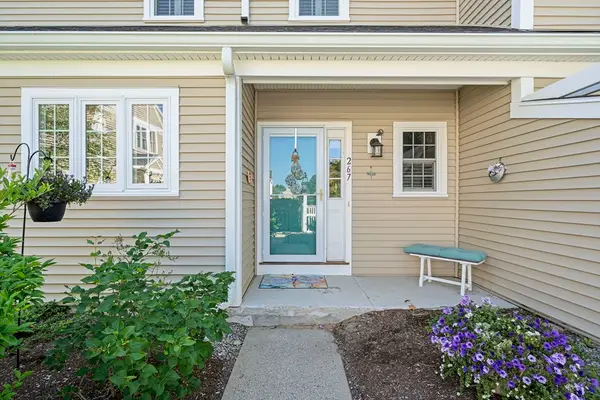 267 Allerton Commons Ln #267, Braintree, MA 02184