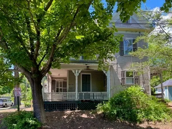 107 Riverside Drive, Northampton, MA 01060