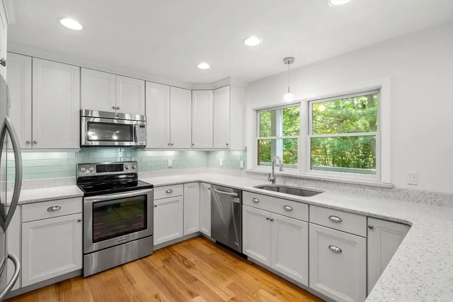 4 Deer Haven Rd, Beverly, MA 01915 - #3