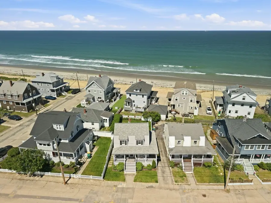 26 Manomet Ave, Hull, MA 02045 - #3
