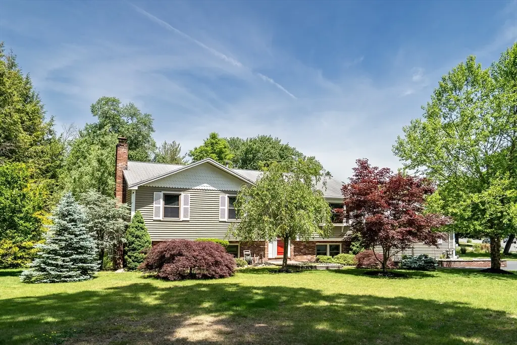 2 Sandspur Lane, North Reading, MA 01864 - #1