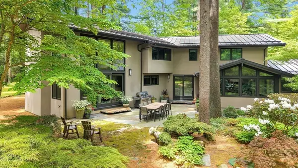 6 Baldwin Circle, Weston, MA 02493