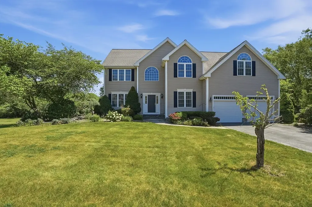 4 Wagon Trail, Lakeville, MA 02347 - #1