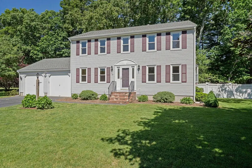 30 Fieldcrest Drive, Bridgewater, MA 02324 - #1
