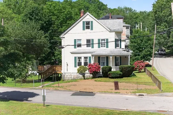37 Wachusett, Fitchburg, MA 01420