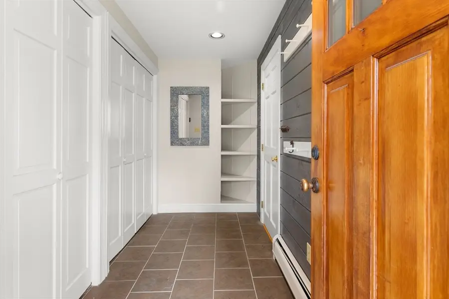 27 Colrain Rd, Topsfield, MA 01983 - #3