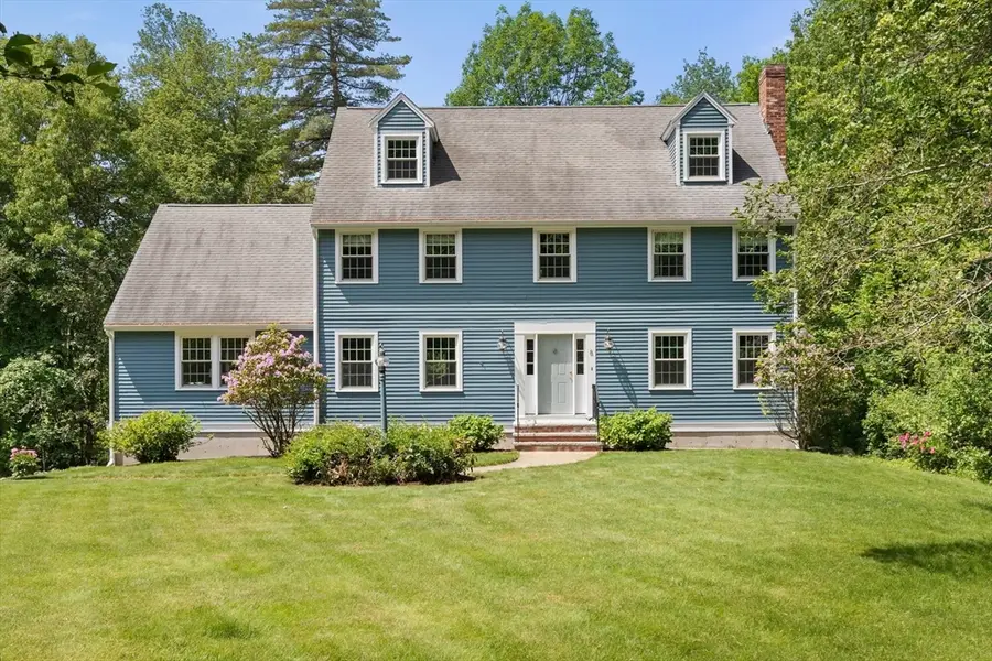 8 Caitlin Ln, Topsfield, MA 01983 - #2
