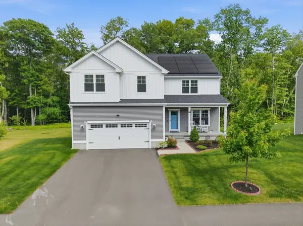 11 Lilac Avenue, Bellingham, MA 02019