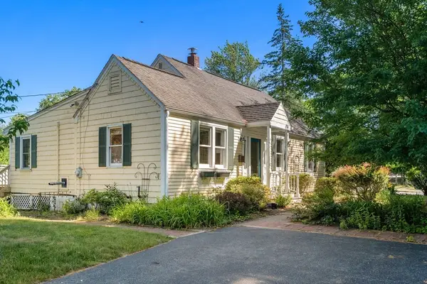 19 Jefferson Road, Northborough, MA 01532
