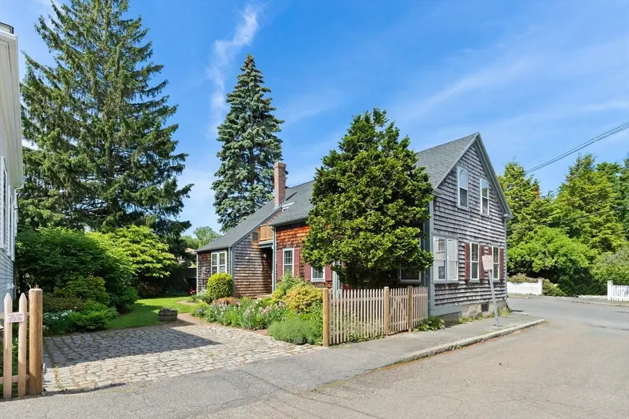 34 Pearl Street, Marblehead, MA 01945 - #2