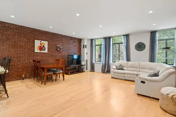 142 Commercial St #304, Boston, MA 02109