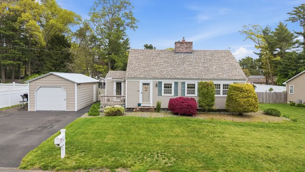 9 Joseph St, Acushnet, MA 02743 - #1