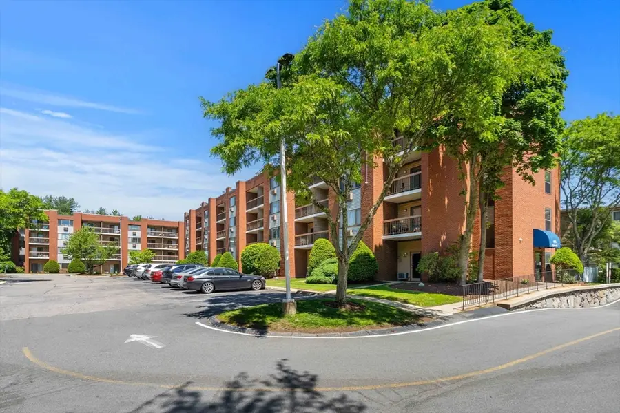 4975 Washington Street #207, Boston, MA 02132 - #3
