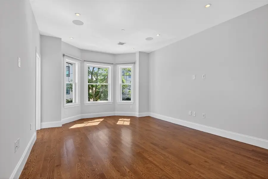 36 Rossmore St #2, Somerville, MA 02143 - #2