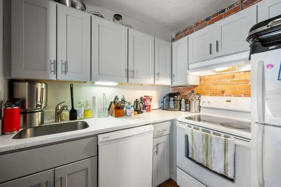 38A Charter Street #7, Boston, MA 02113 - #3