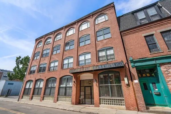 172-178 Green St #2, Boston, MA 02130