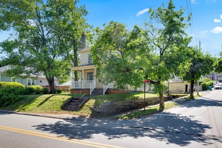 251 Boutelle St, Fitchburg, MA 01420 - #3