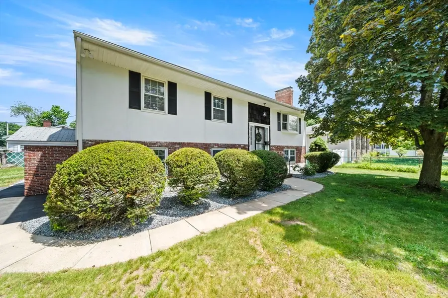 8 Main St, Wilmington, MA 01887 - #3