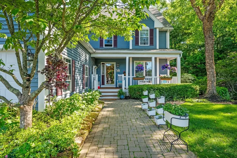 11 Arthur Gordon Dr, Rowley, MA 01969 - #2