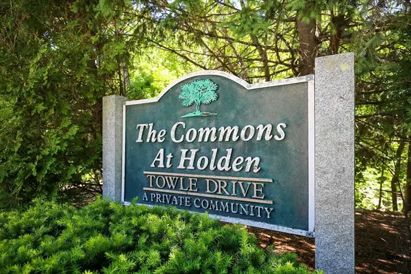 37 Towle Dr #37, Holden, MA 01520