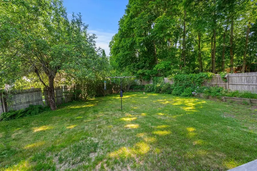 5 Fairfield, Merrimac, MA 01860 - #2