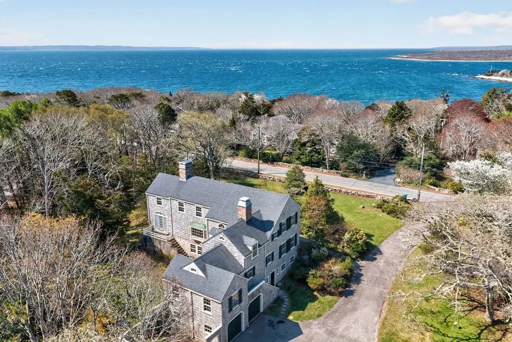 64 Church, Falmouth, MA 02543 - #1