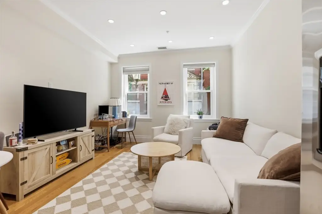 73 Myrtle St #2, Boston, MA 02114 - #1