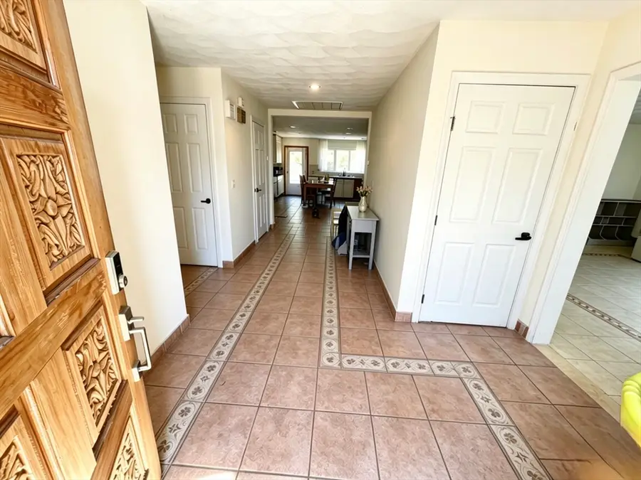 52 Clarendon St, Malden, MA 02148 - #3