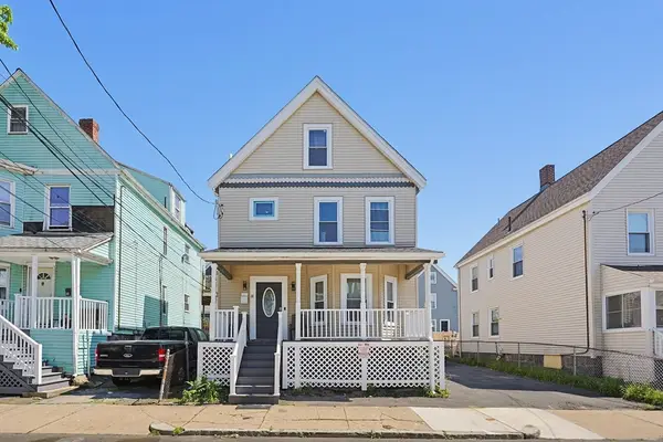 14 Oakhurst St, Boston, MA 02124