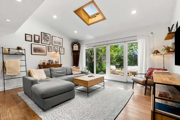 67B Hampshire Street, Cambridge, MA 02139
