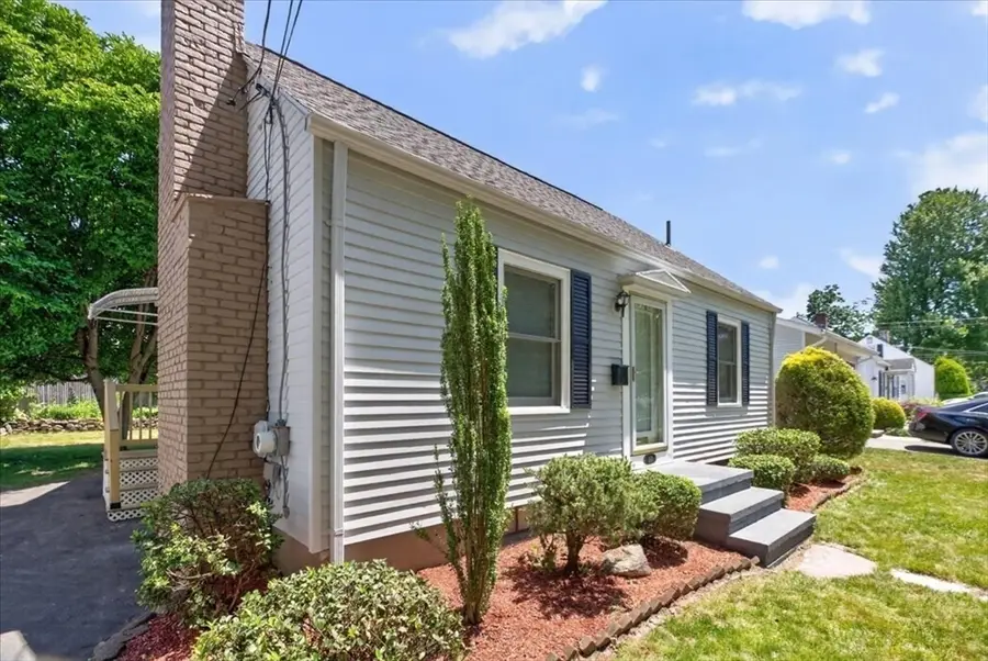 163 Powell Avenue, Springfield, MA 01118 - #2