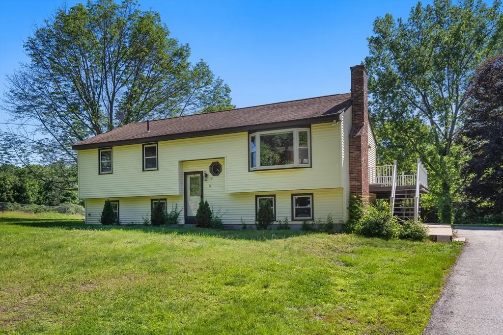 11 Ashworth Dr, Oxford, MA 01537 - #1