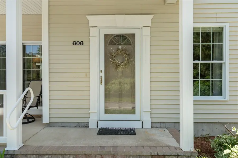 606 Autumn Ridge Dr #606, Ayer, MA 01432 - #3