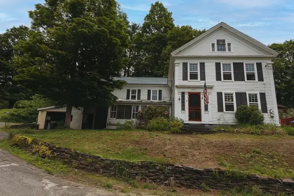 2 Cross Street, Buckland, MA 01338