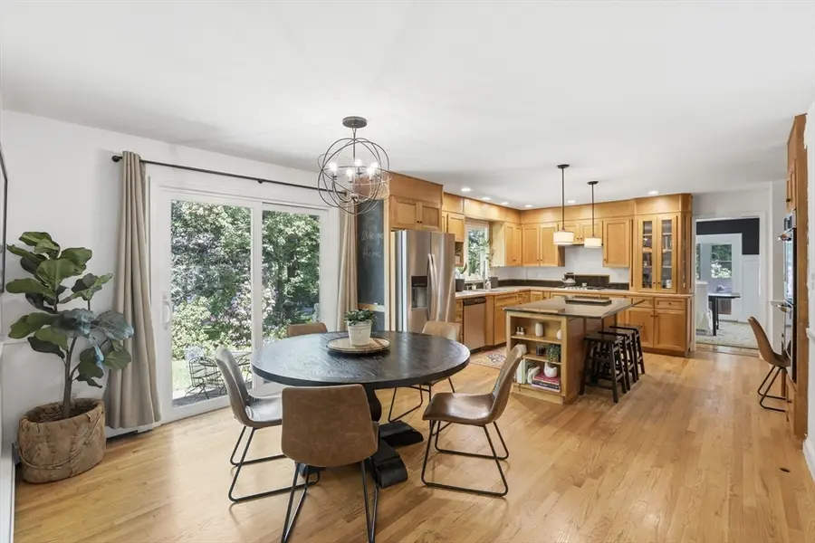 25 Revolutionary Rd, Acton, MA 01720 - #3