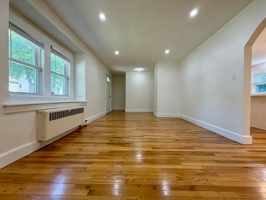 34 Walworth Street, Worcester, MA 01602 - #2