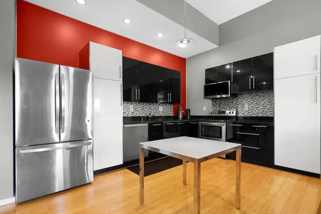 54 Forest St #219, Medford, MA 02155 - #1