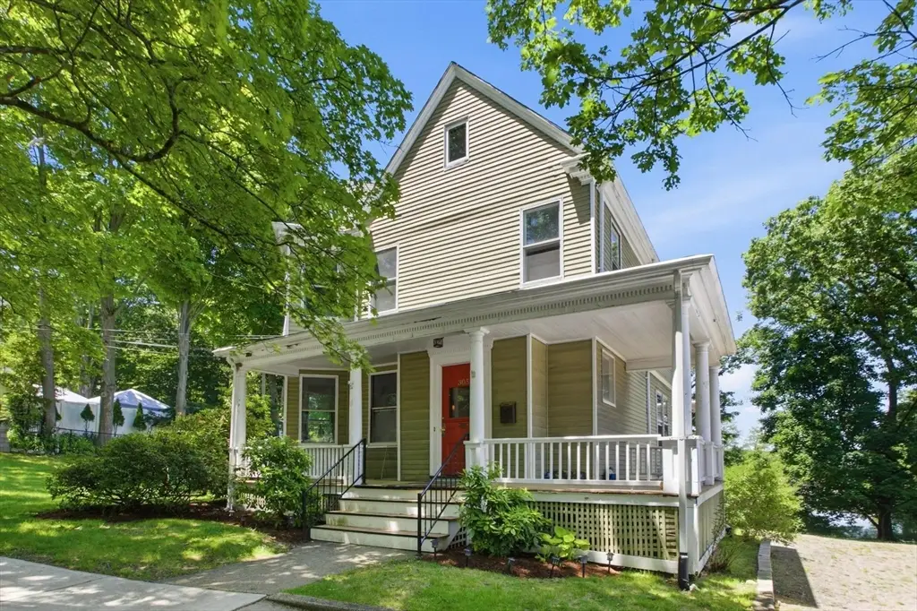 305 Central St, Newton, MA 02466 - #1