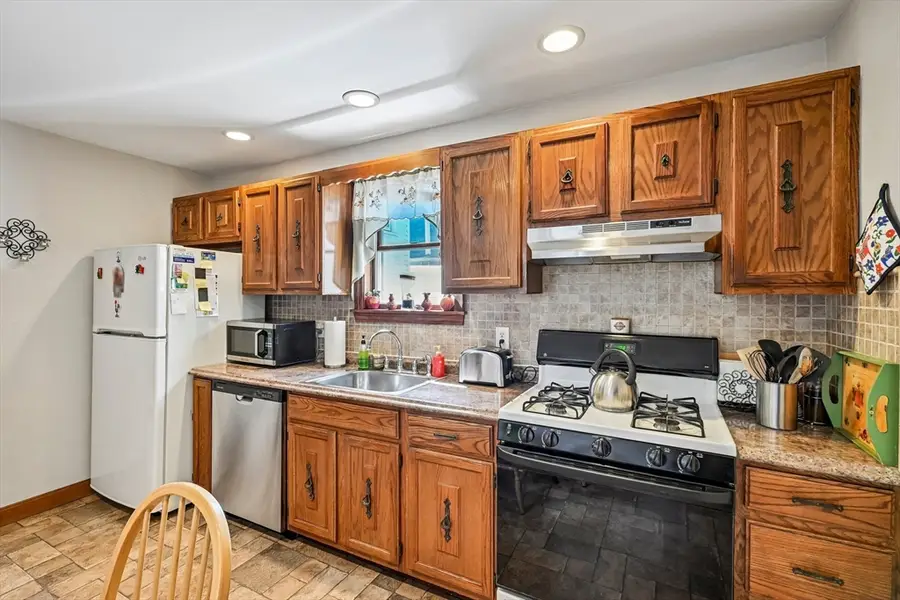 6 Crescent St, Somerville, MA 02143 - #3